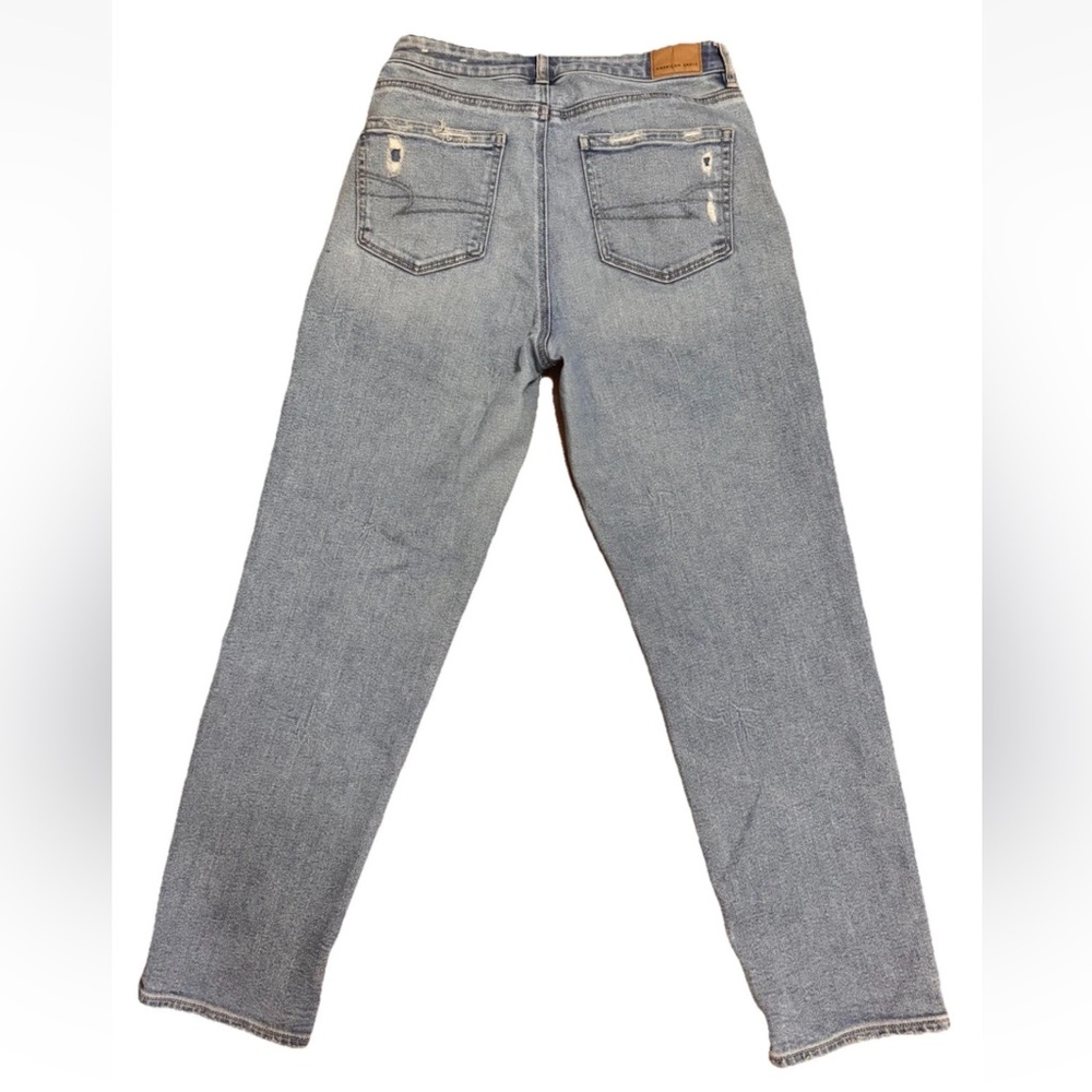 American Eagle AE Mom Straight Leg - Blue Jeans Size 6 Regular Distressed
